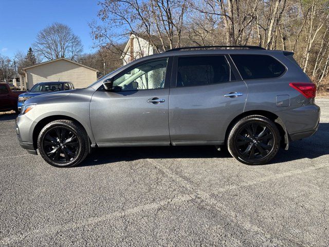 2018 Nissan Pathfinder SL