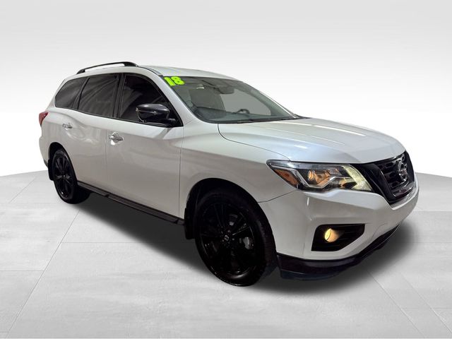 2018 Nissan Pathfinder SL