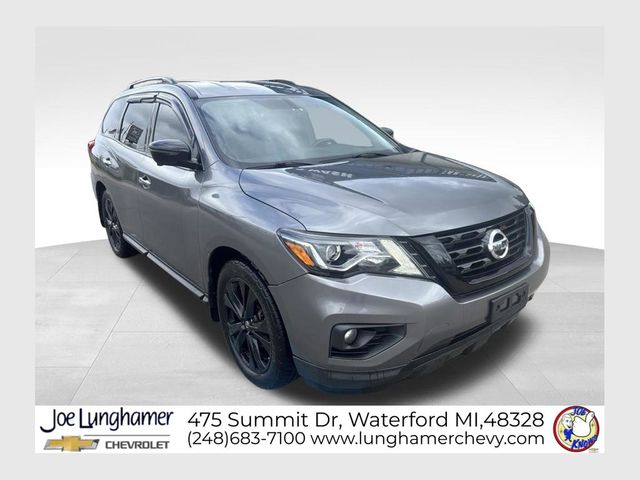2018 Nissan Pathfinder SL