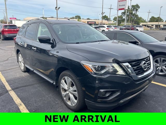 2018 Nissan Pathfinder SL