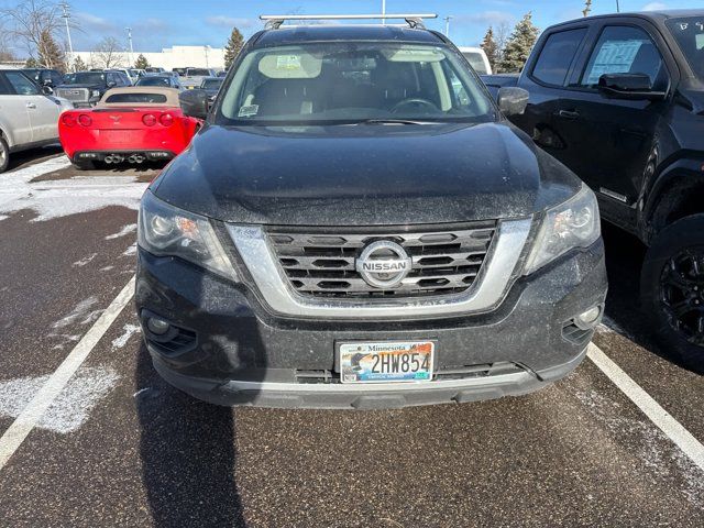 2018 Nissan Pathfinder SL