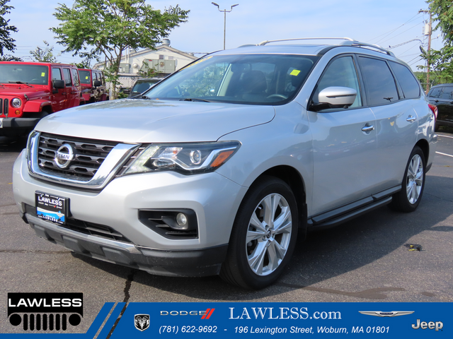 2018 Nissan Pathfinder SL