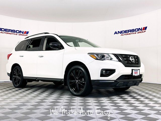 2018 Nissan Pathfinder SL