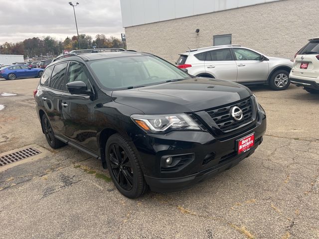 2018 Nissan Pathfinder SL