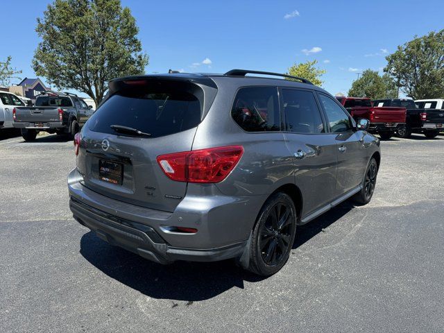 2018 Nissan Pathfinder SL