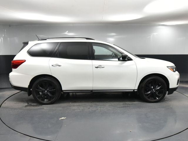 2018 Nissan Pathfinder SL