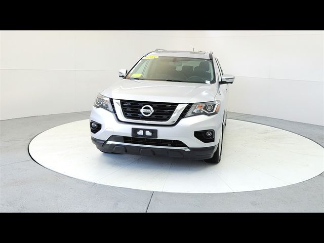 2018 Nissan Pathfinder SL