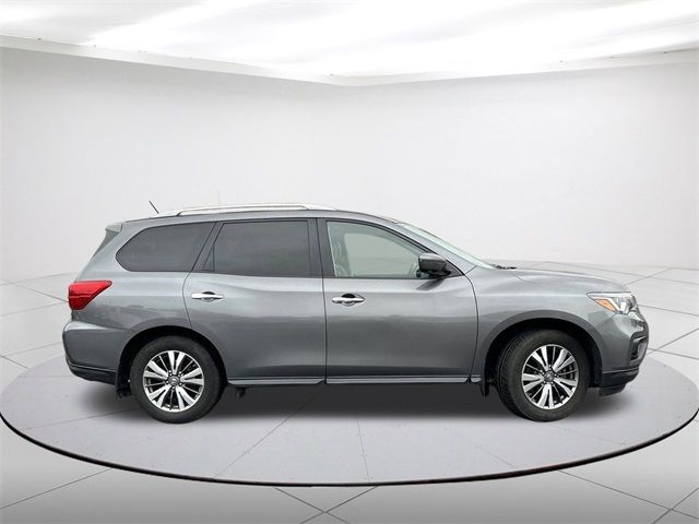 2018 Nissan Pathfinder SL