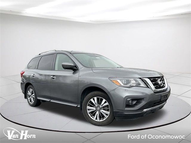 2018 Nissan Pathfinder SL