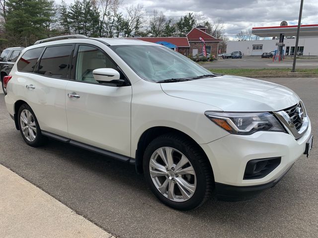2018 Nissan Pathfinder SL