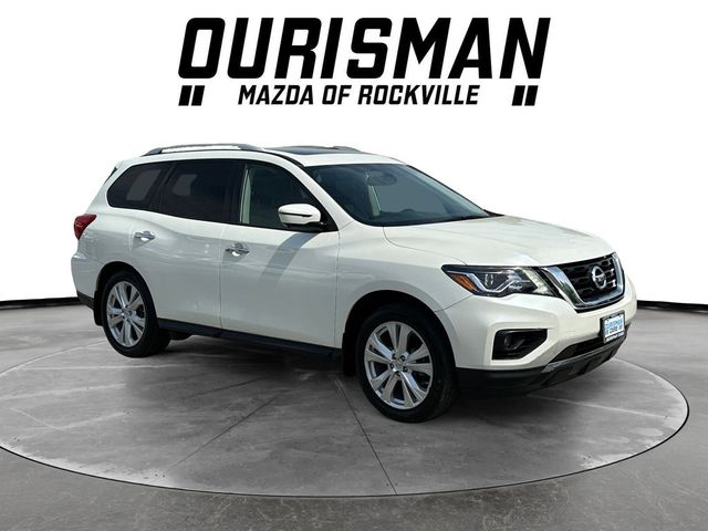 2018 Nissan Pathfinder SL