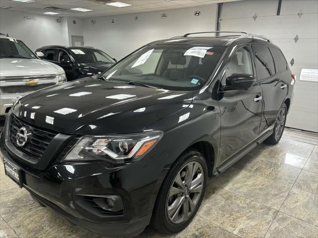 2018 Nissan Pathfinder SL