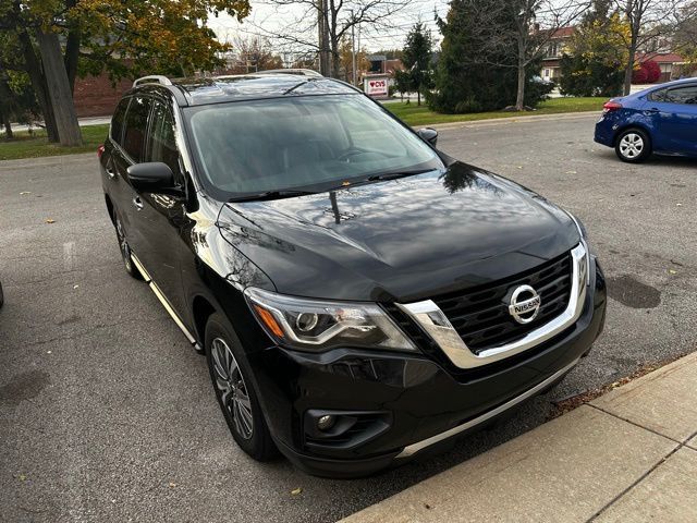 2018 Nissan Pathfinder SL