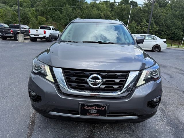 2018 Nissan Pathfinder SL