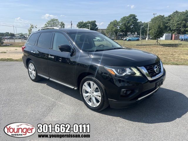 2018 Nissan Pathfinder SL