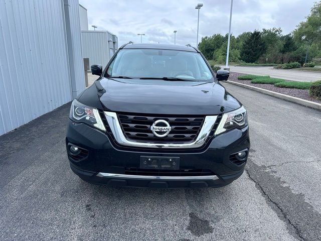 2018 Nissan Pathfinder SL