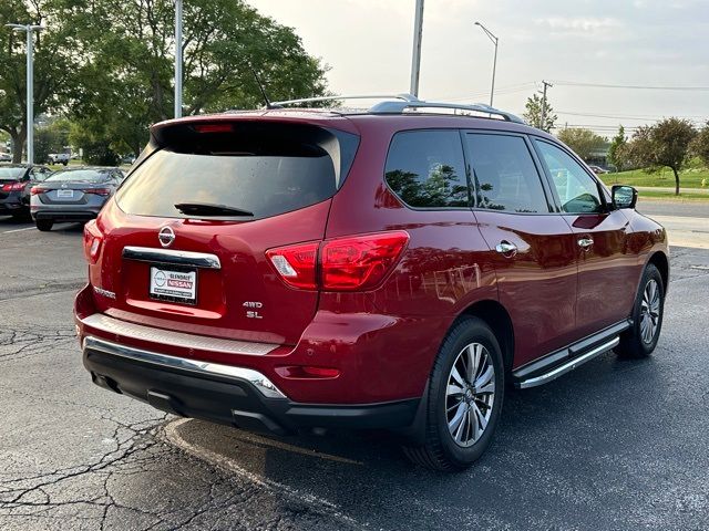 2018 Nissan Pathfinder SL