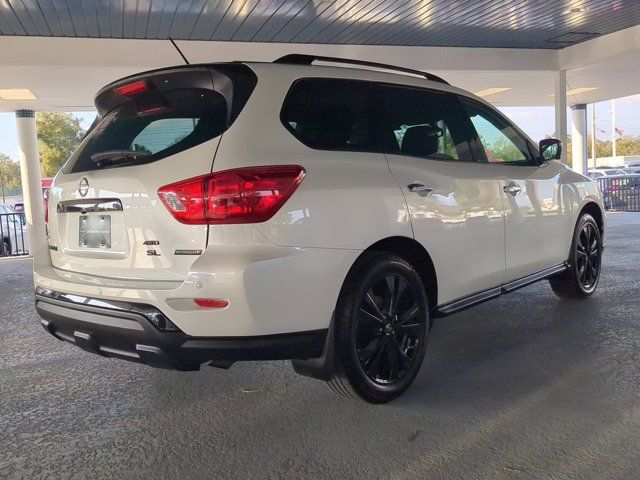 2018 Nissan Pathfinder SL