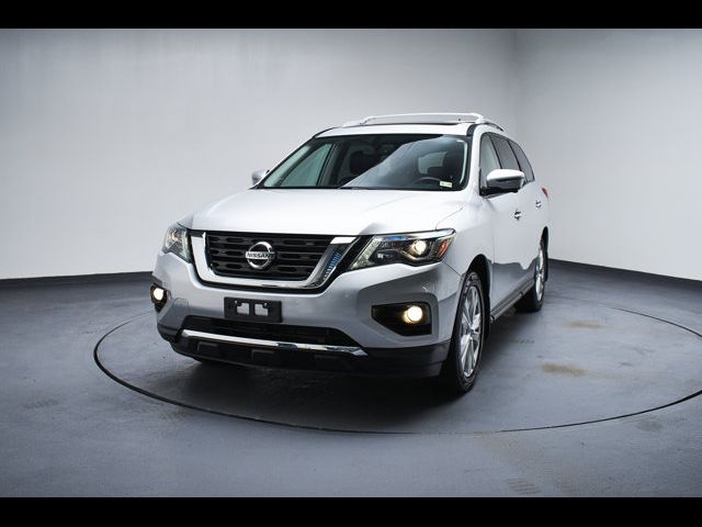 2018 Nissan Pathfinder SL