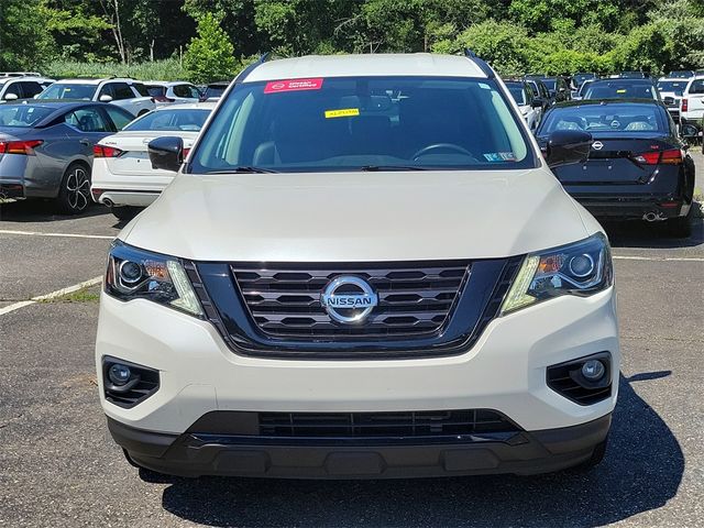 2018 Nissan Pathfinder SL