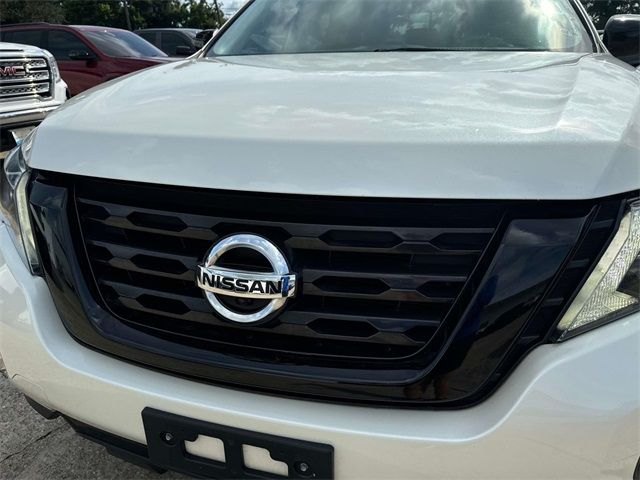 2018 Nissan Pathfinder SL