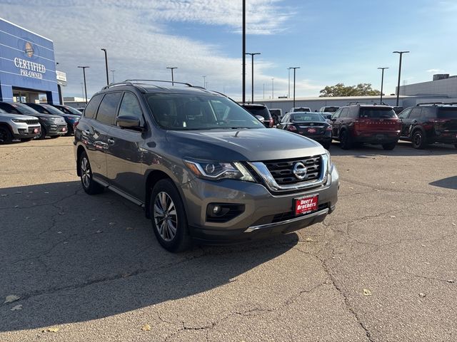 2018 Nissan Pathfinder SL