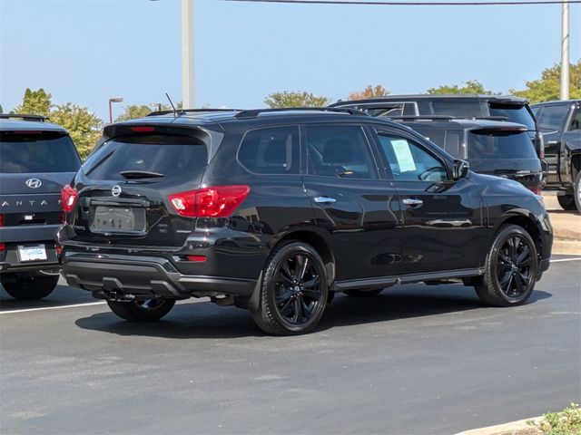 2018 Nissan Pathfinder SL