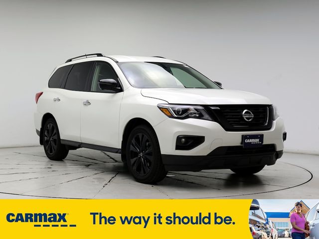 2018 Nissan Pathfinder SL