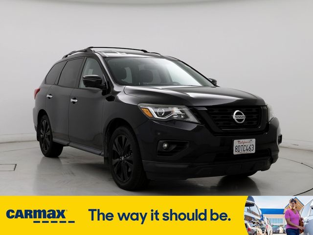 2018 Nissan Pathfinder SL