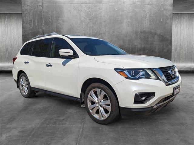 2018 Nissan Pathfinder SL