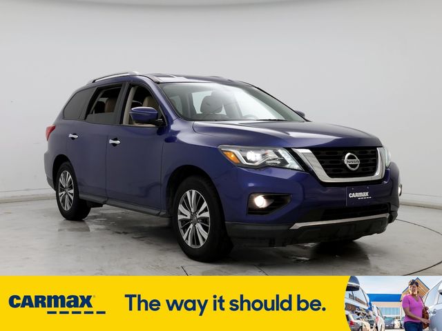 2018 Nissan Pathfinder SL