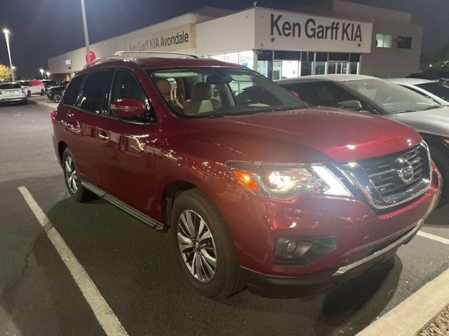 2018 Nissan Pathfinder SL