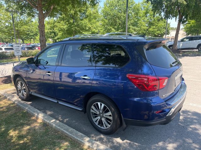 2018 Nissan Pathfinder SL