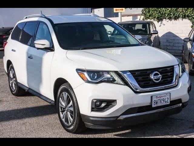 2018 Nissan Pathfinder SL