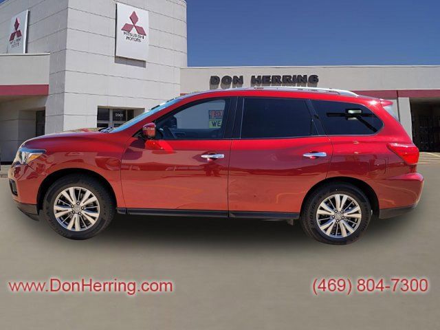 2018 Nissan Pathfinder SL