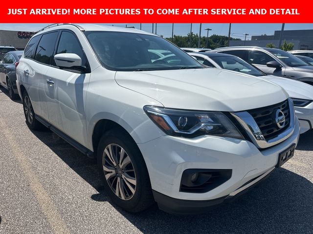 2018 Nissan Pathfinder SL