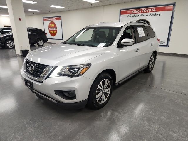 2018 Nissan Pathfinder SL