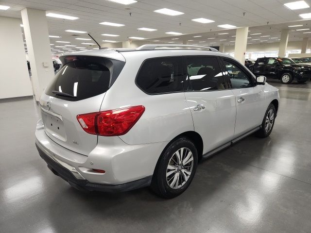 2018 Nissan Pathfinder SL