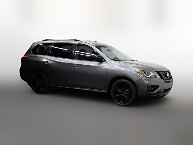 2018 Nissan Pathfinder SL