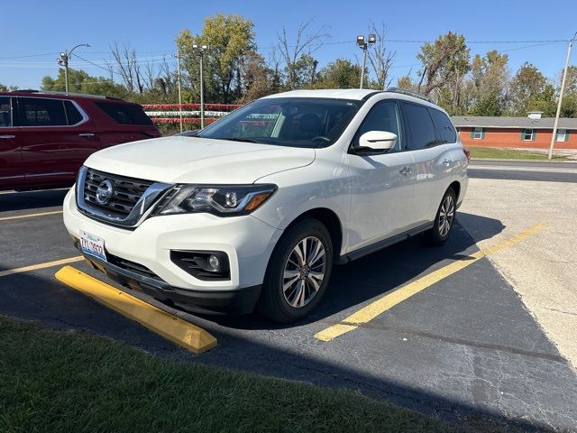 2018 Nissan Pathfinder SL