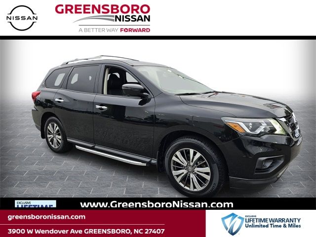 2018 Nissan Pathfinder SL