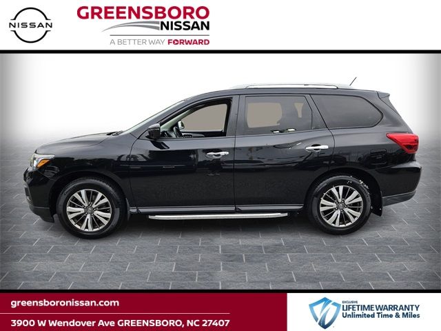 2018 Nissan Pathfinder SL