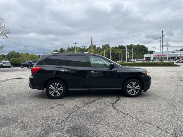 2018 Nissan Pathfinder SL