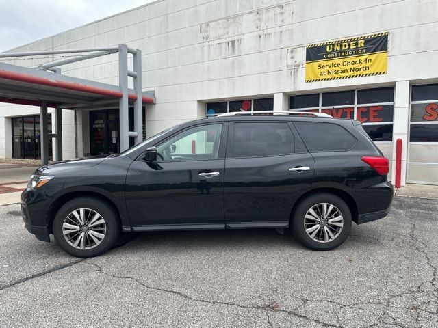 2018 Nissan Pathfinder SL