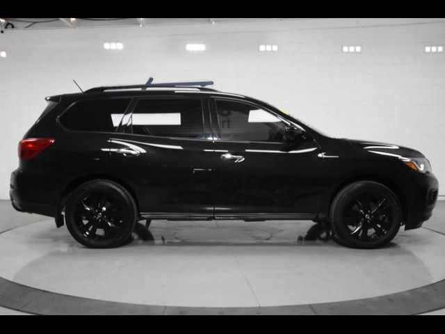 2018 Nissan Pathfinder SL