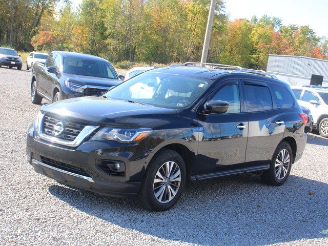 2018 Nissan Pathfinder SV