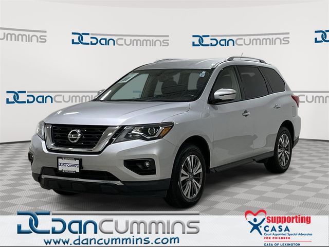 2018 Nissan Pathfinder SV