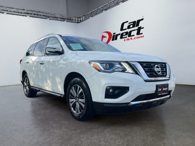 2018 Nissan Pathfinder SV