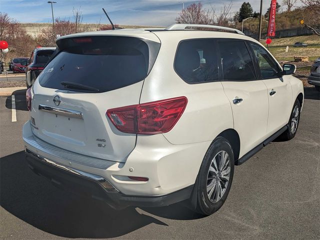 2018 Nissan Pathfinder SV