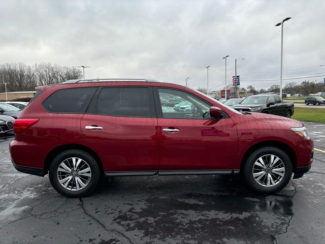 2018 Nissan Pathfinder SV